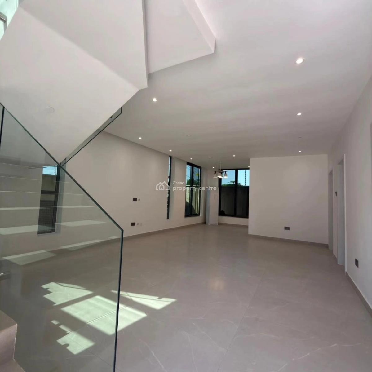 Executive 4 Bedrooms, East Airport, Airport Residential Area, Accra, House for Sale