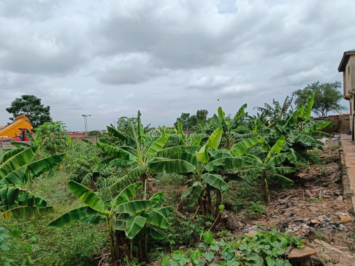 Plot.    3rd Plot Main Highway Road, Afrancho, After Kronum., Kumasi Metropolitan, Ashanti, Residential Land for Sale