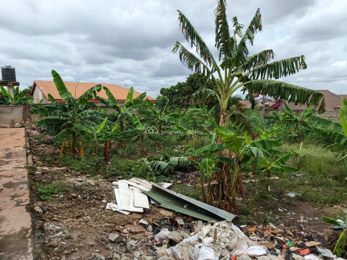 Plot.    3rd Plot Main Highway Road, Afrancho, After Kronum., Kumasi Metropolitan, Ashanti, Residential Land for Sale