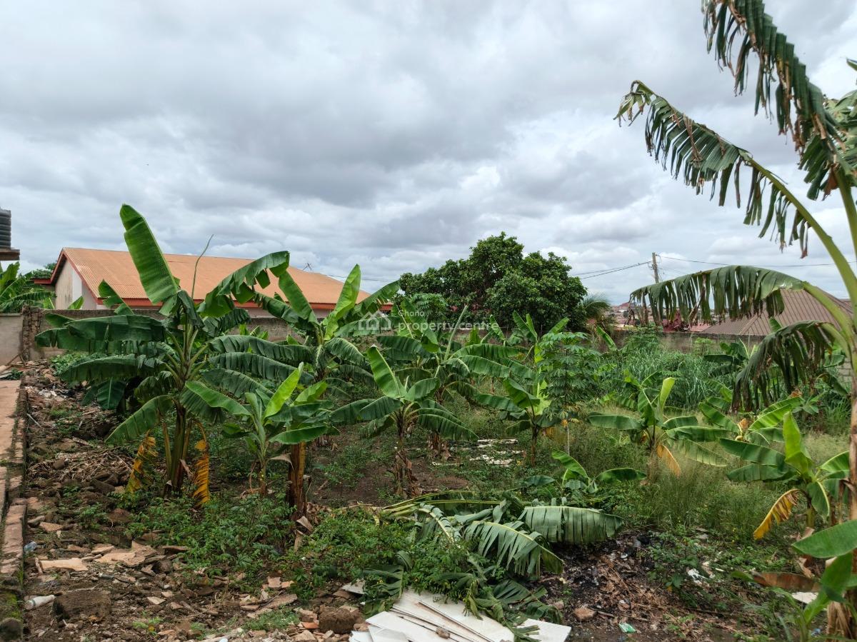 Plot.    3rd Plot Main Highway Road, Afrancho, After Kronum., Kumasi Metropolitan, Ashanti, Residential Land for Sale