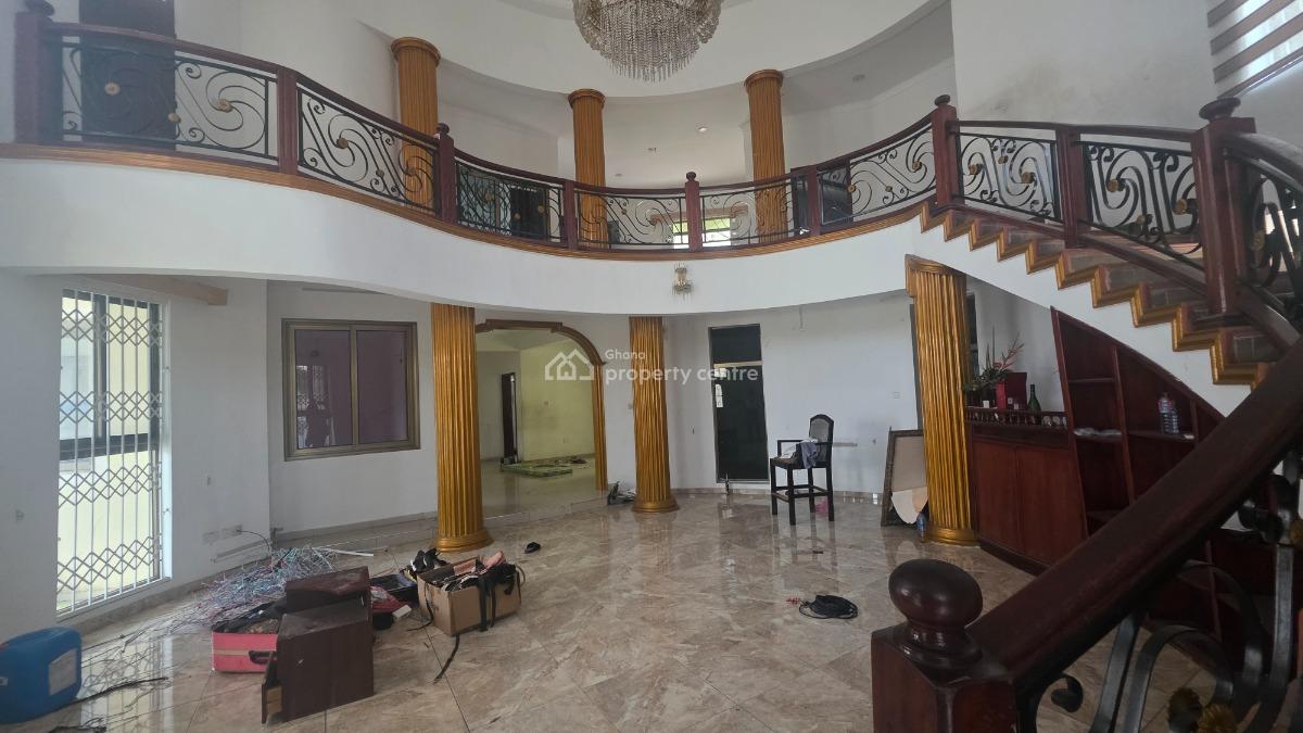 4 Bedroom House with Boys Quarters and Pool at Cantonment, Cantonment, Accra Metropolitan, Accra, House for Sale
