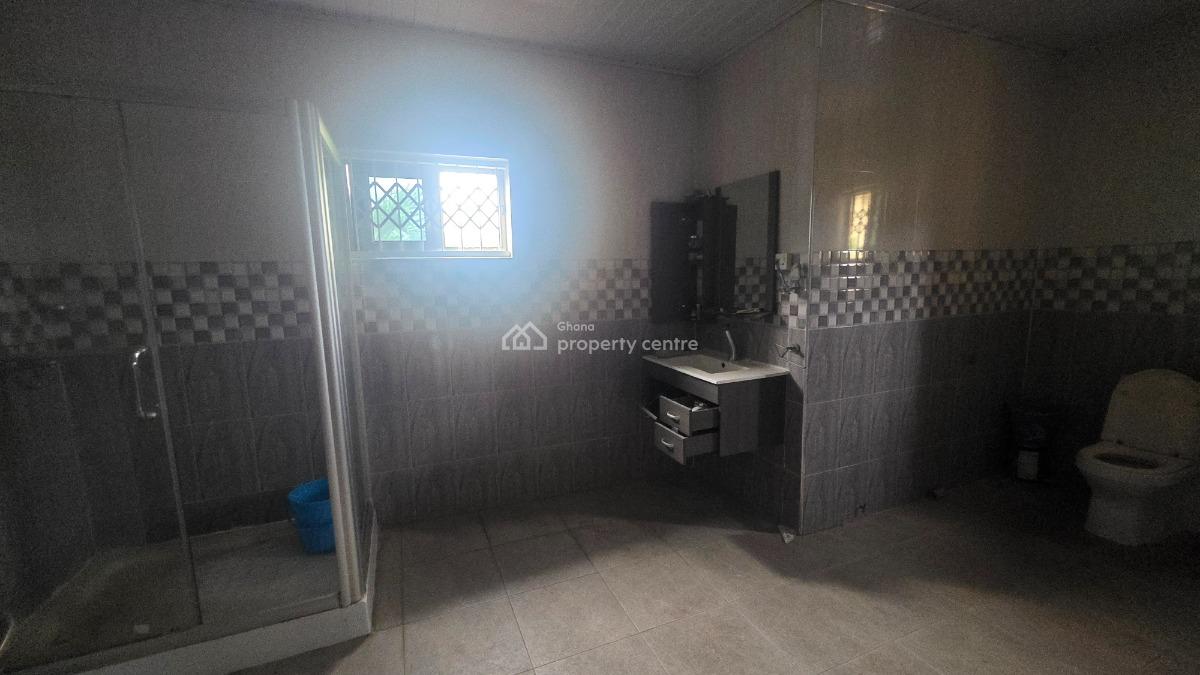 4 Bedroom House with Boys Quarters and Pool at Cantonment, Cantonment, Accra Metropolitan, Accra, House for Sale