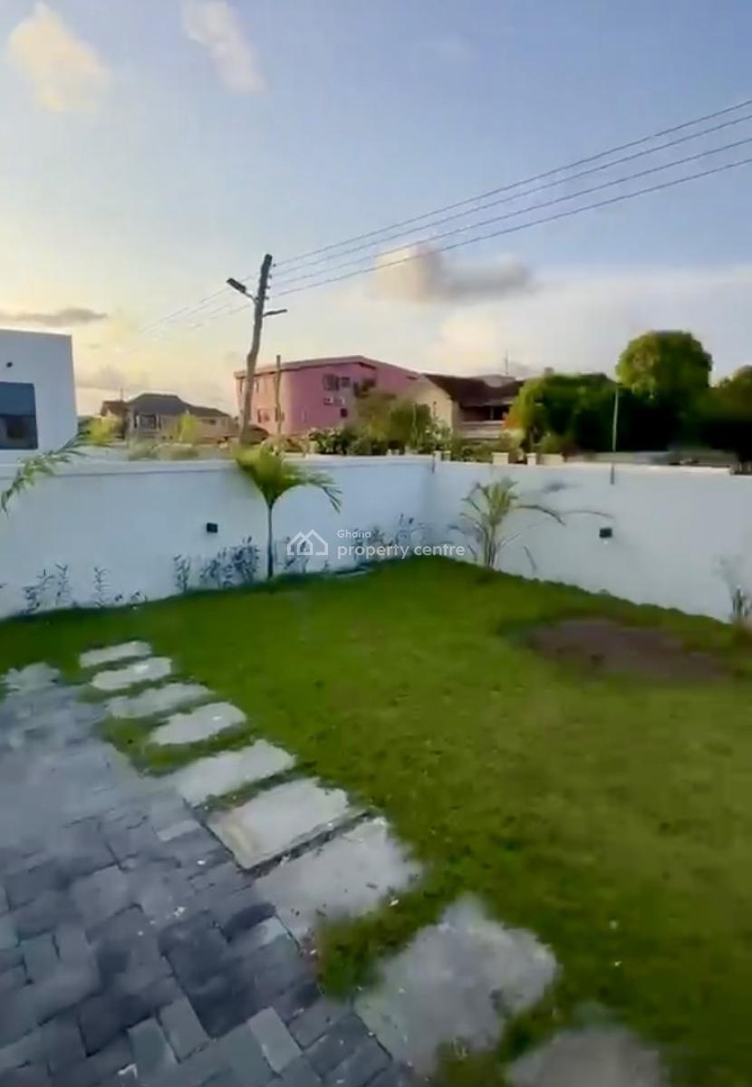 3 Bedroom Townhouse with Staff Quarters in a Gated Community with Pool, Community 18, Tema, Accra, Townhouse for Sale