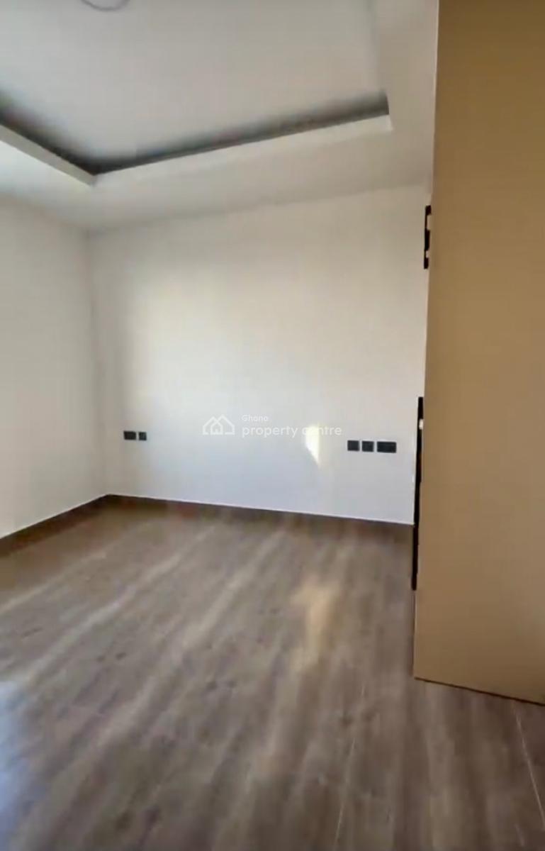 3 Bedroom Townhouse with Staff Quarters in a Gated Community with Pool, Community 18, Tema, Accra, Townhouse for Sale