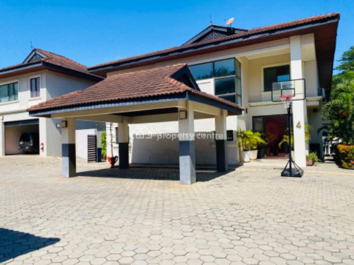 4 Bedroom Townhouse with Private Swimming Pool in a Gated Community, Airport Residential Area, Accra, Townhouse for Rent