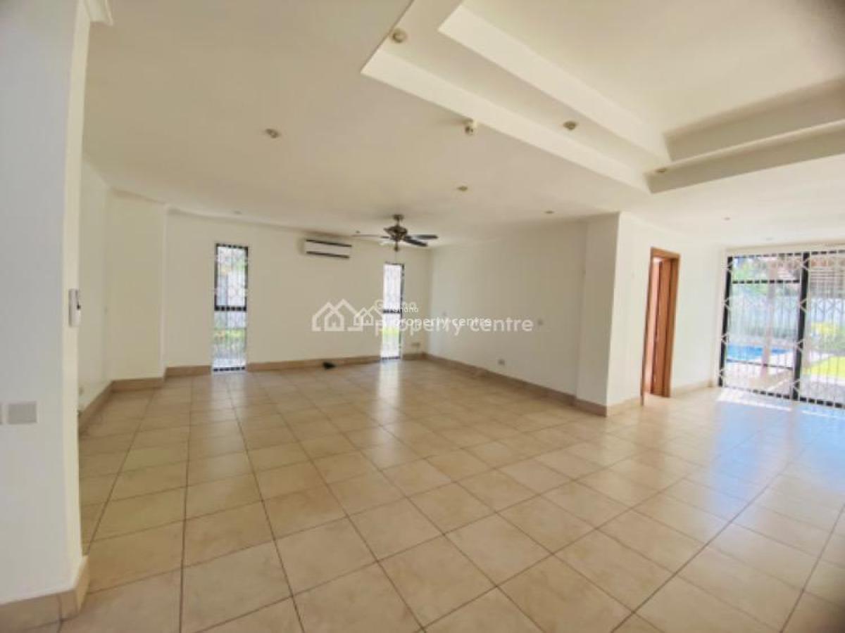 4 Bedroom Townhouse with Private Swimming Pool in a Gated Community, Airport Residential Area, Accra, Townhouse for Rent