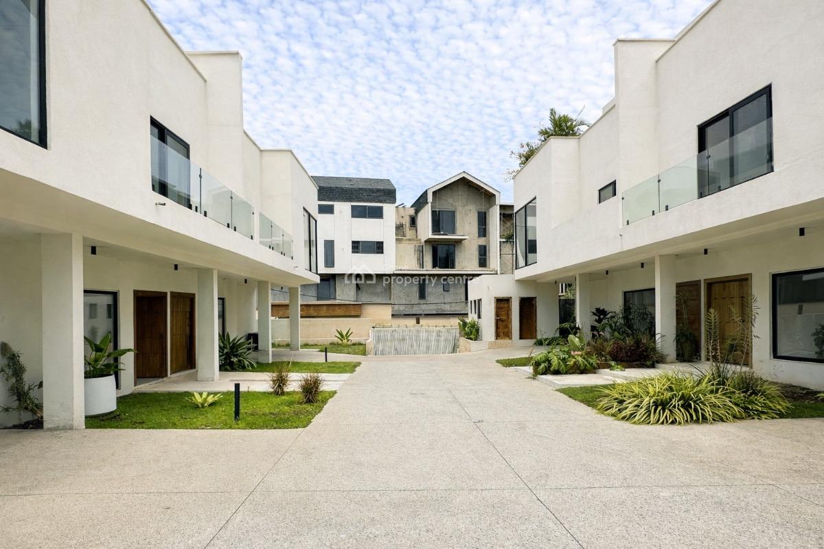 4 Bedroom Townhouse with Staff Quarters in a Gated Community, Cantonments, Accra, Townhouse for Sale