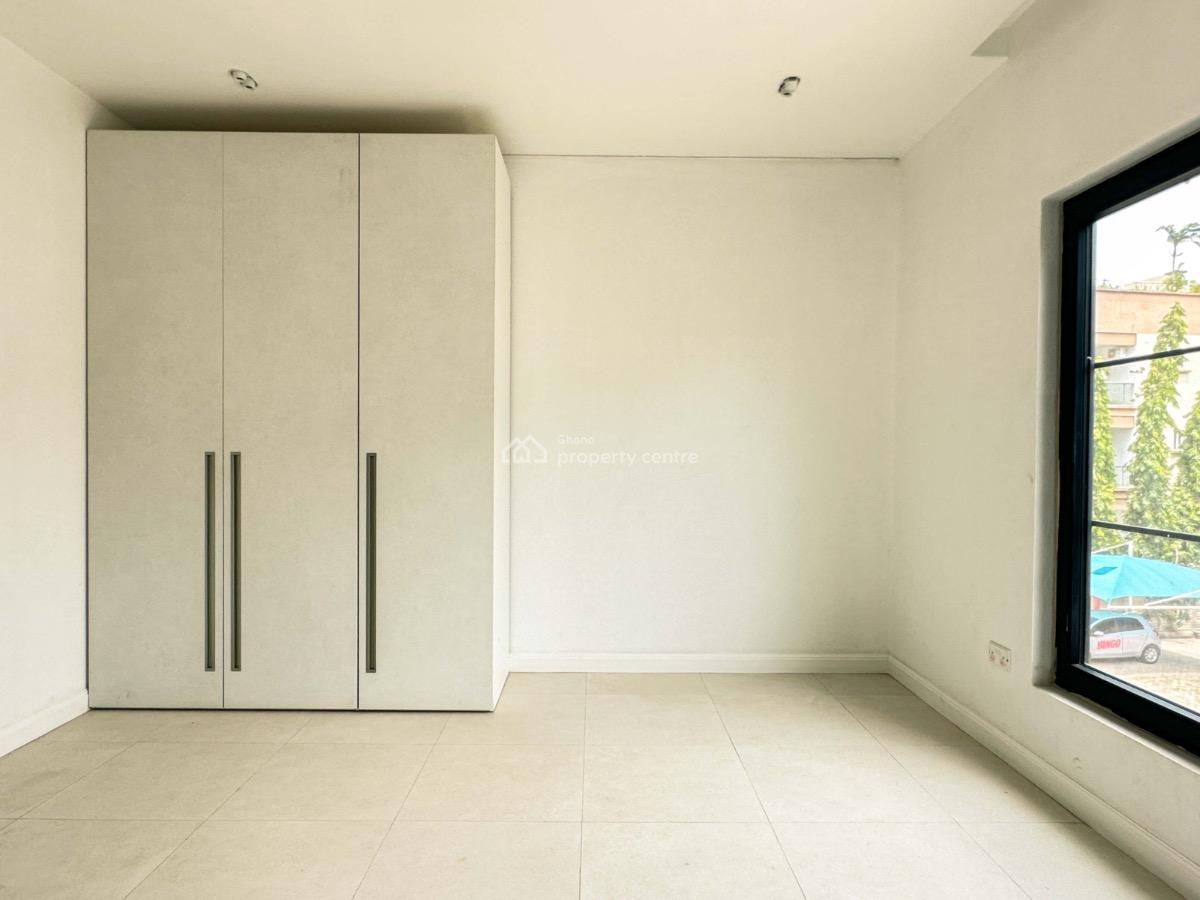 4 Bedroom Townhouse with Staff Quarters in a Gated Community, Cantonments, Accra, Townhouse for Sale