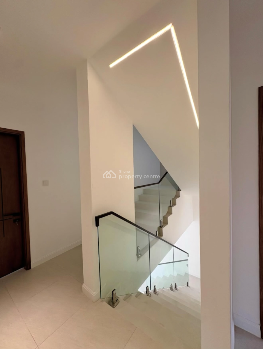 4 Bedroom Townhouse with Staff Quarters in a Gated Community, Cantonments, Accra, Townhouse for Sale