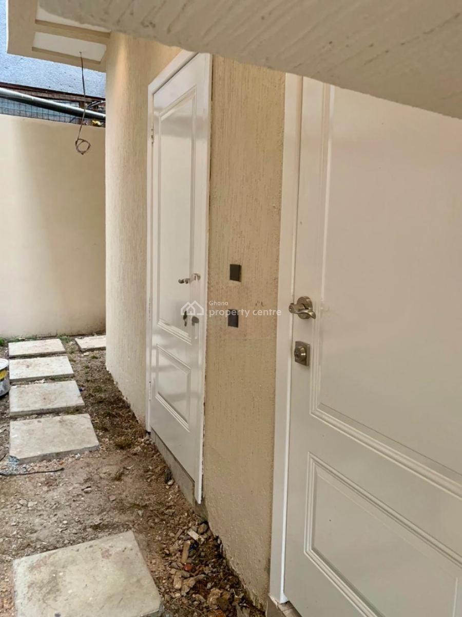 3 Bedroom Townhouse in a Gated Community with Swimming Pool, Tesano, Accra, Townhouse for Rent