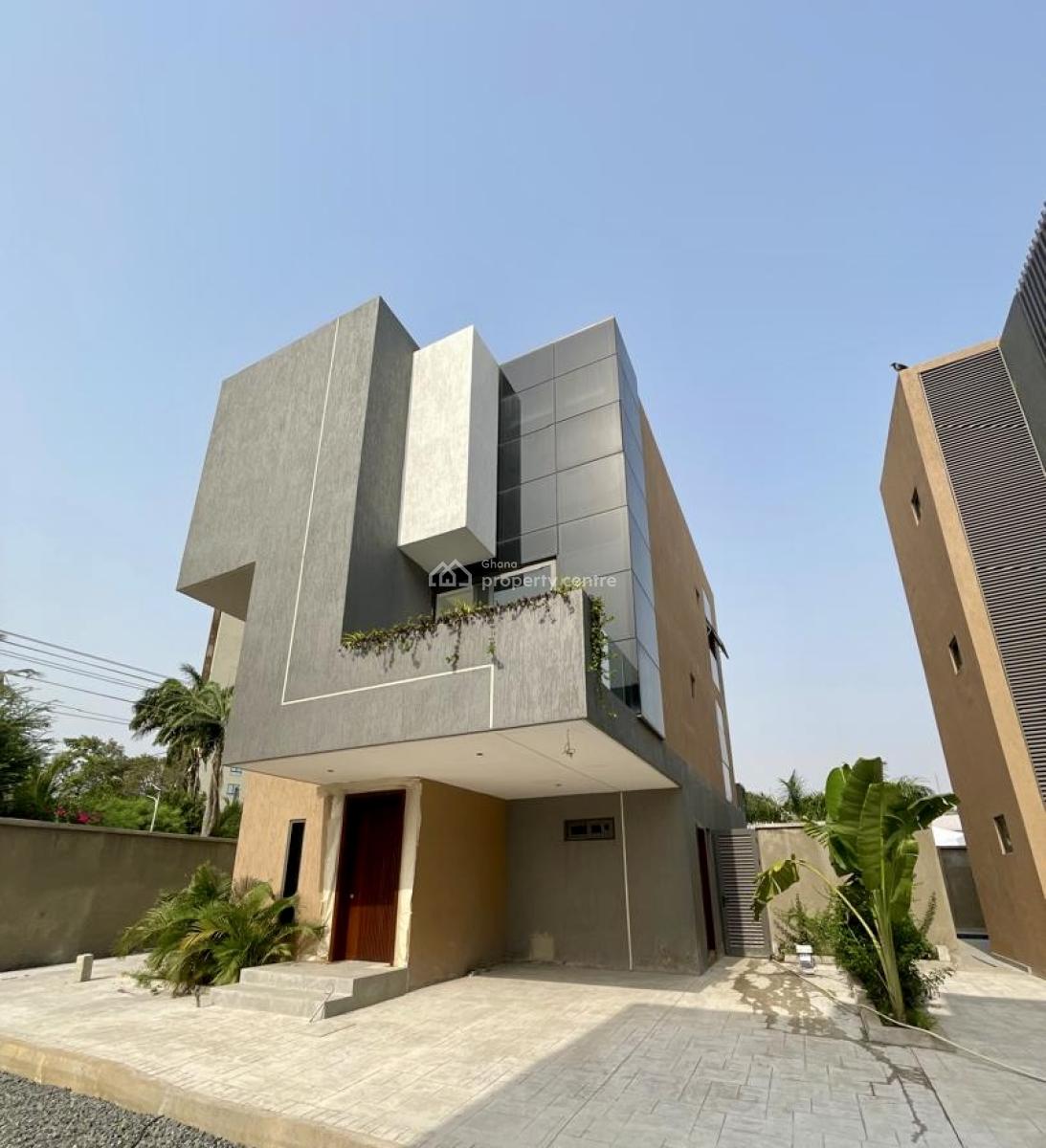 4 Bedroom Townhouse with Private Pool in a Gated Community, West Airport, Airport Residential Area, Accra, Townhouse for Sale