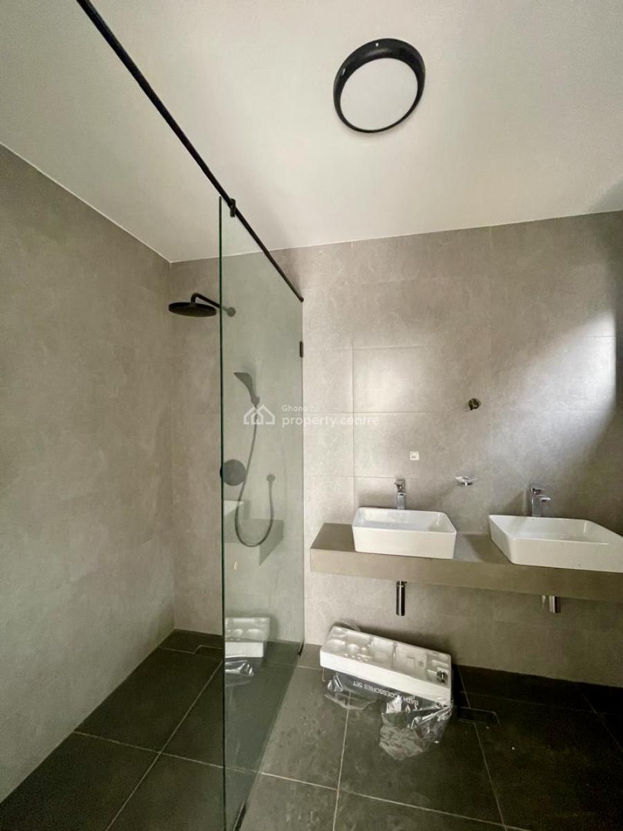 4 Bedroom Townhouse with Private Pool in a Gated Community, West Airport, Airport Residential Area, Accra, Townhouse for Sale