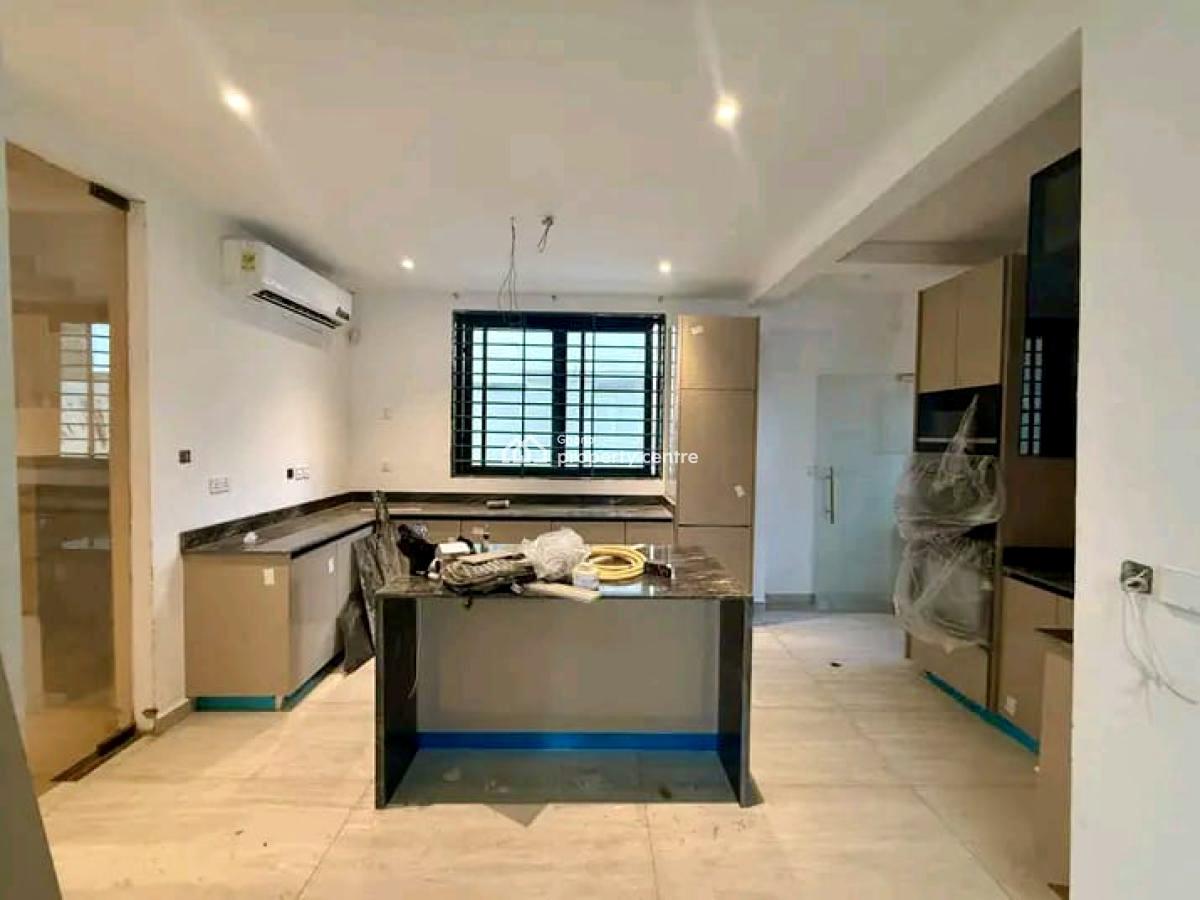 4 Bedroom Duplex with Swimming Pool and Staff Quarters, North Labone, Accra, Detached Duplex for Sale