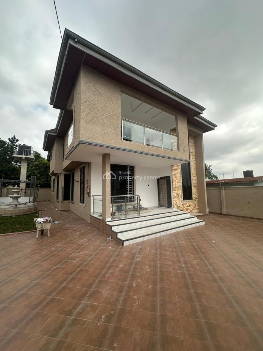 4 Bedrooms, Kwamo, on Tech Ejisu Road., Ejisu-juaben Municipal, Ashanti, House for Sale