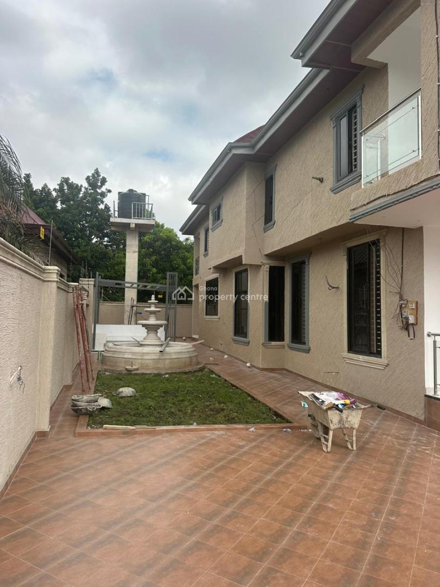 4 Bedrooms, Kwamo, on Tech Ejisu Road., Ejisu-juaben Municipal, Ashanti, House for Sale