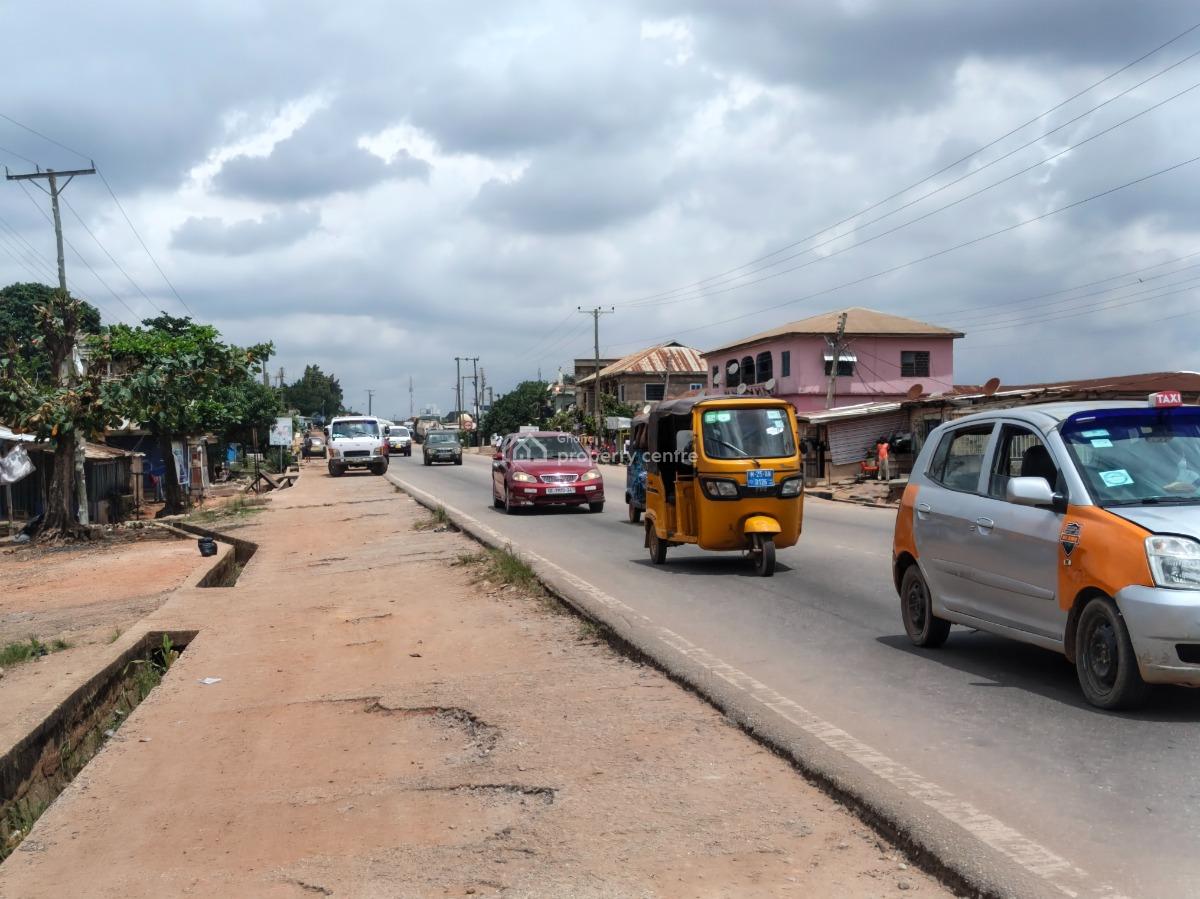 Plot.      Asenua       ( 3rd Plot Main Highway Road.), Asenua, Near Pankrono Meduma., Kumasi Metropolitan, Ashanti, Residential Land for Sale