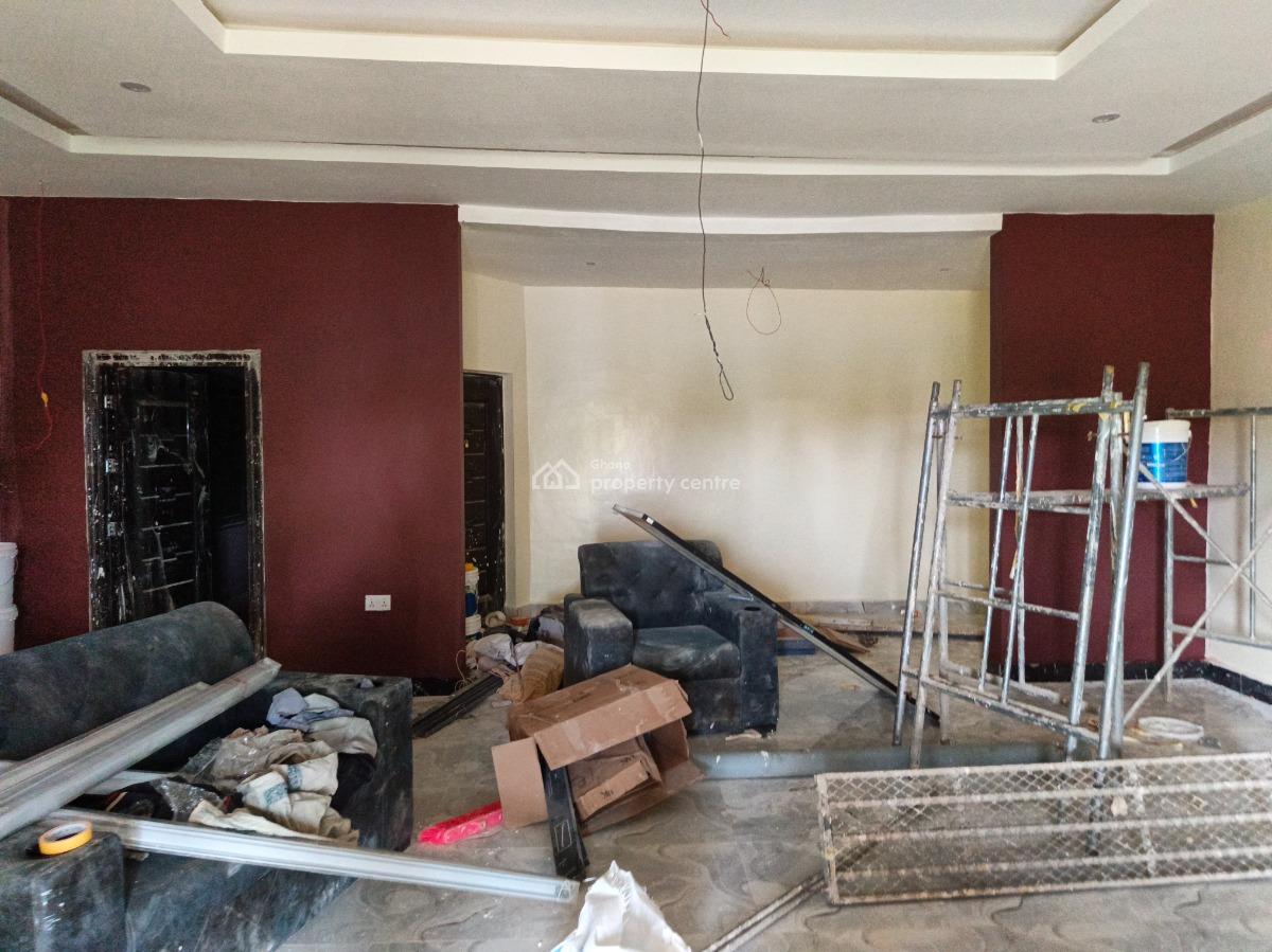 Guest House ( Hotel), Adesina, on Kenyasi Abrem Bonwire Road, Kumasi Metropolitan, Ashanti, Hotel / Guest House for Sale