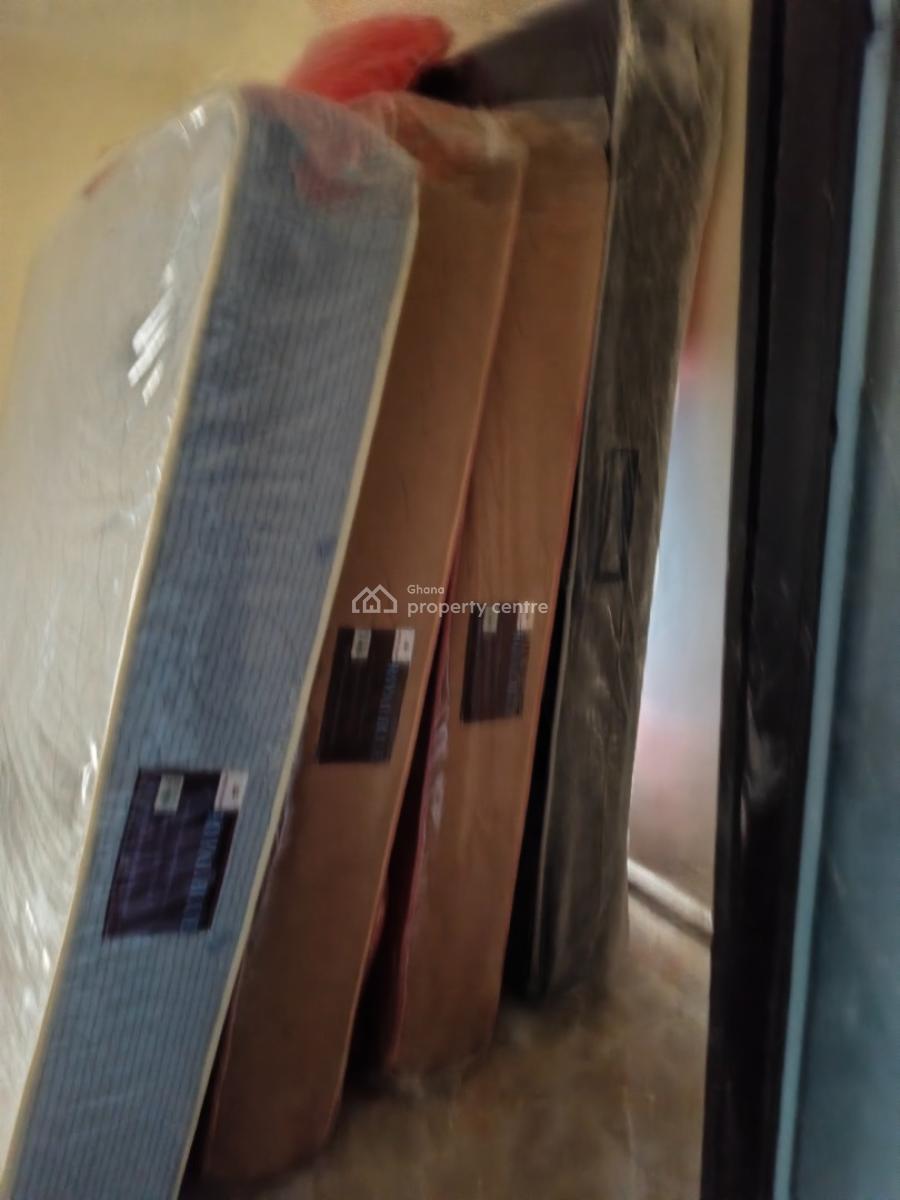 Guest House ( Hotel), Adesina, on Kenyasi Abrem Bonwire Road, Kumasi Metropolitan, Ashanti, Hotel / Guest House for Sale