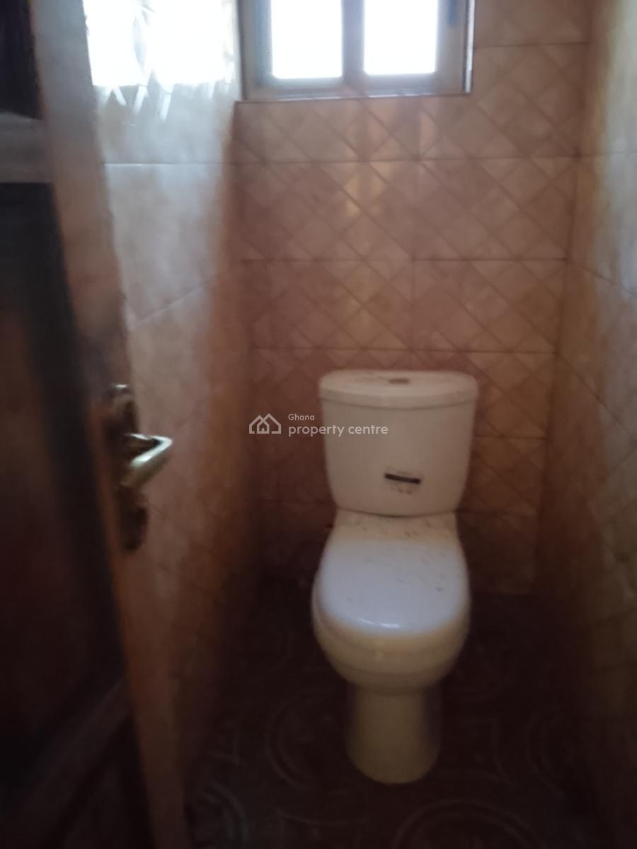 Two Bedroom Apartments, Teshie Bushroad, Teshie-nungua Estates, Accra, Mini Flat for Rent