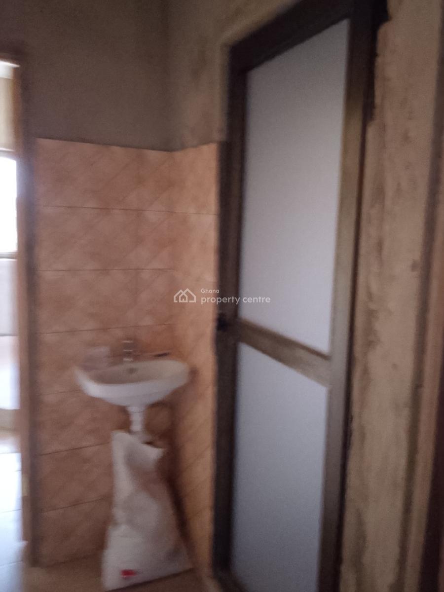 Two Bedroom Apartments, Teshie Bushroad, Teshie-nungua Estates, Accra, Mini Flat for Rent