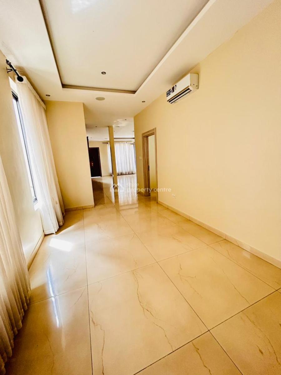 Executive 4 Bedrooms, Kadjebi, Volta Region, House for Sale