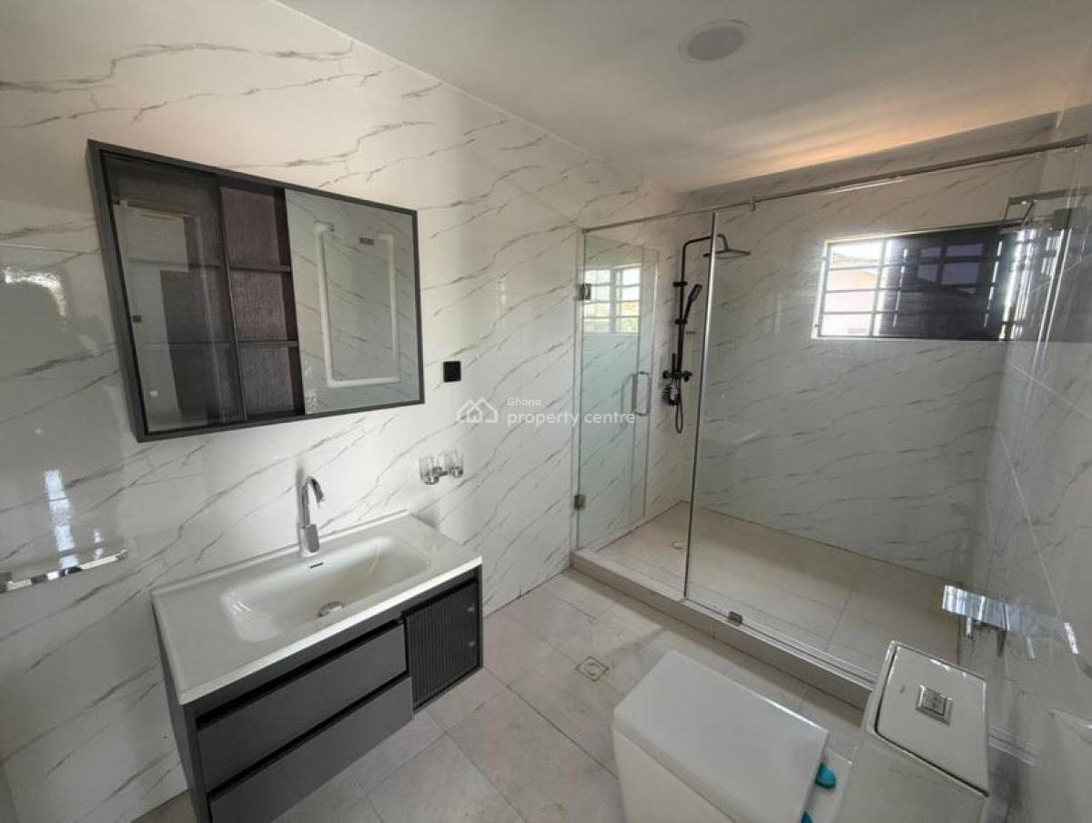 Executive 4 Bedroom, Spintex, Accra, House for Sale