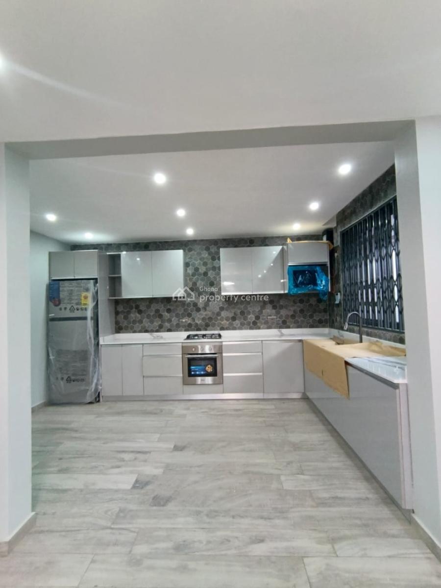 Executive 4 Bedroom, East Airport, Airport Residential Area, Accra, House for Rent