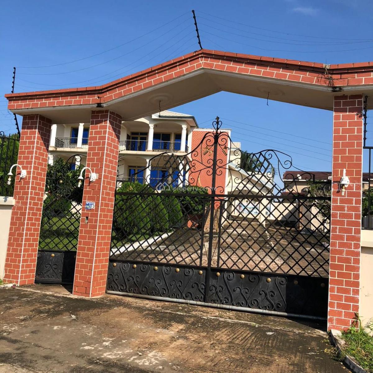Executive Furnished 8 Bedrooms, Mccarthy Hill, Ga South Municipal, Accra, House for Sale