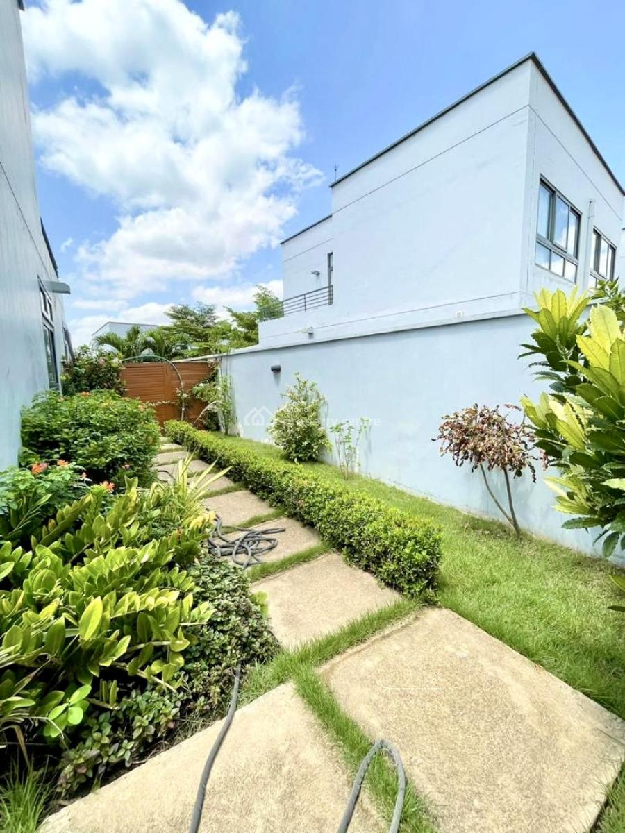 2 Bedroom Fully Furnished Townhouse, Ayi Mensah Park, Aburi, Akuapim South Municipal, Eastern Region, Townhouse for Rent