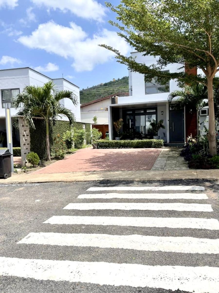 2 Bedroom Fully Furnished Townhouse, Ayi Mensah Park, Aburi, Akuapim South Municipal, Eastern Region, Townhouse for Rent