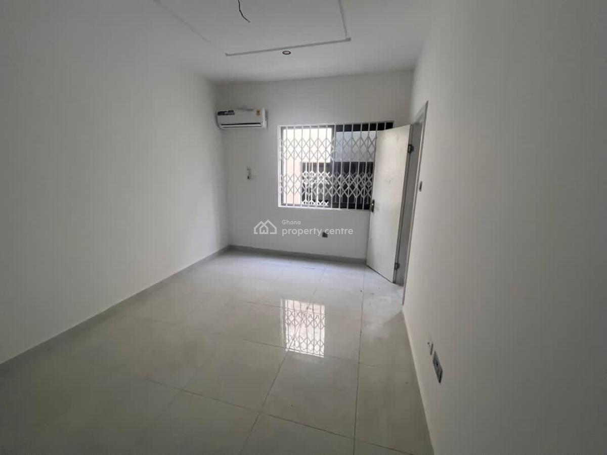 Modern 3-bed Semi Detached Home @old Ashongman, Agbogba Old Ashongman, Ga East Municipal, Accra, Semi-detached Duplex for Sale