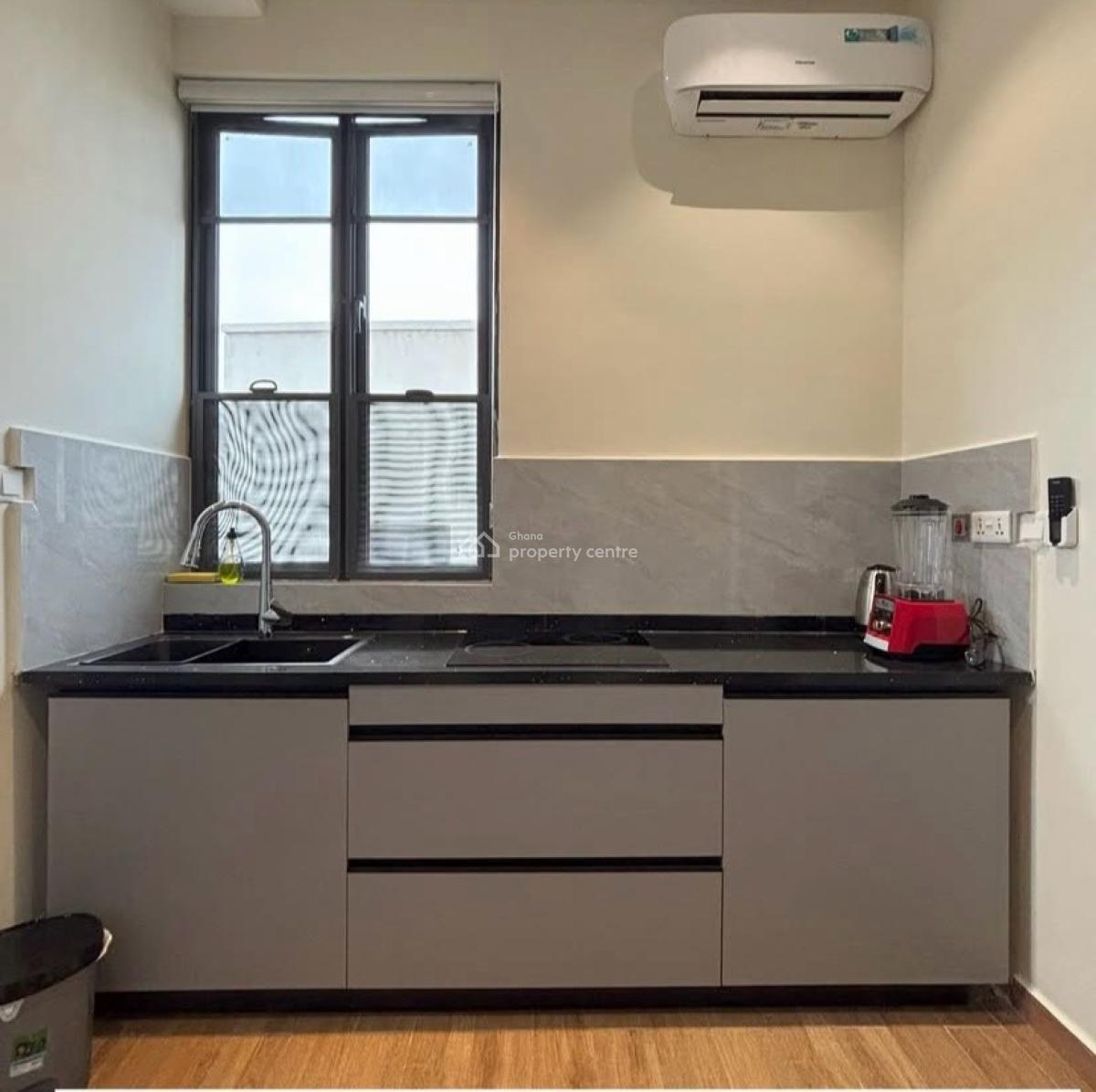 Luxury Apartments with Security, East Airport, East Airport, Airport Residential Area, Accra, Apartment for Rent