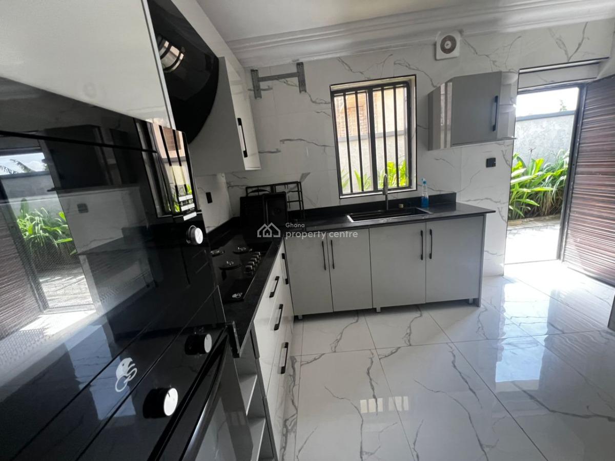 Duplex 5 Bedroom, East Legon Adjiringanor., East Legon, Accra, Detached Duplex for Sale