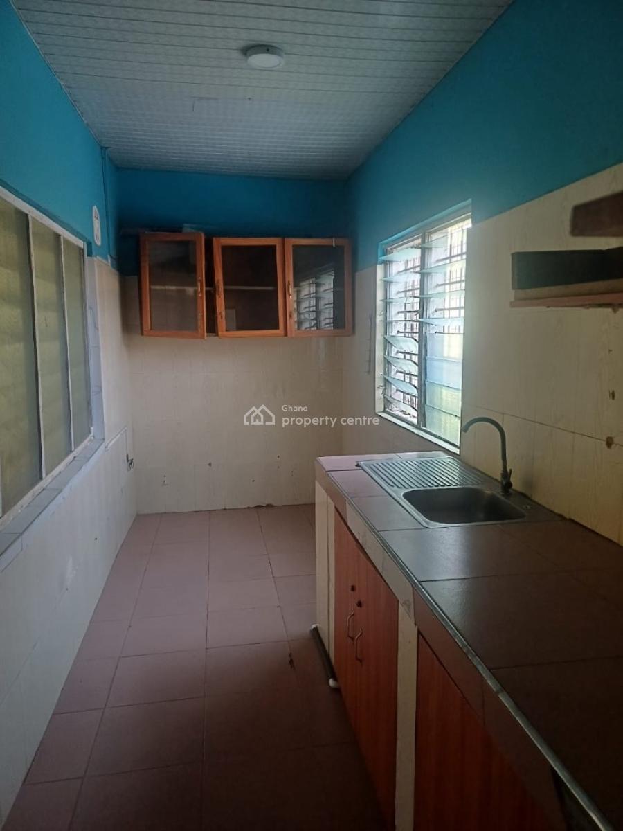 3 Bedroom Self Compound, Kingsby, Achimota, Accra, House for Rent