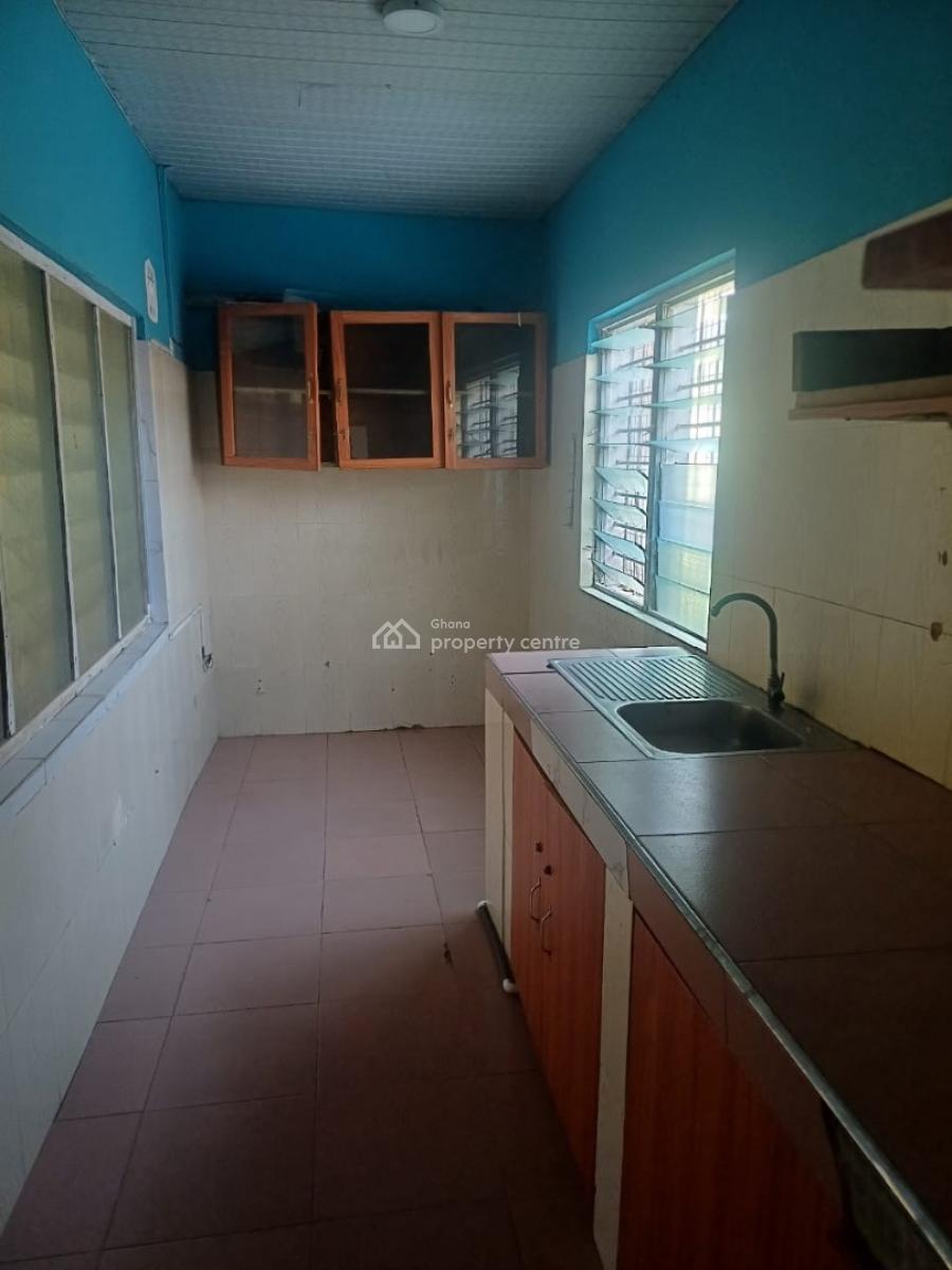 3 Bedroom Self Compound, Kingsby, Achimota, Accra, House for Rent