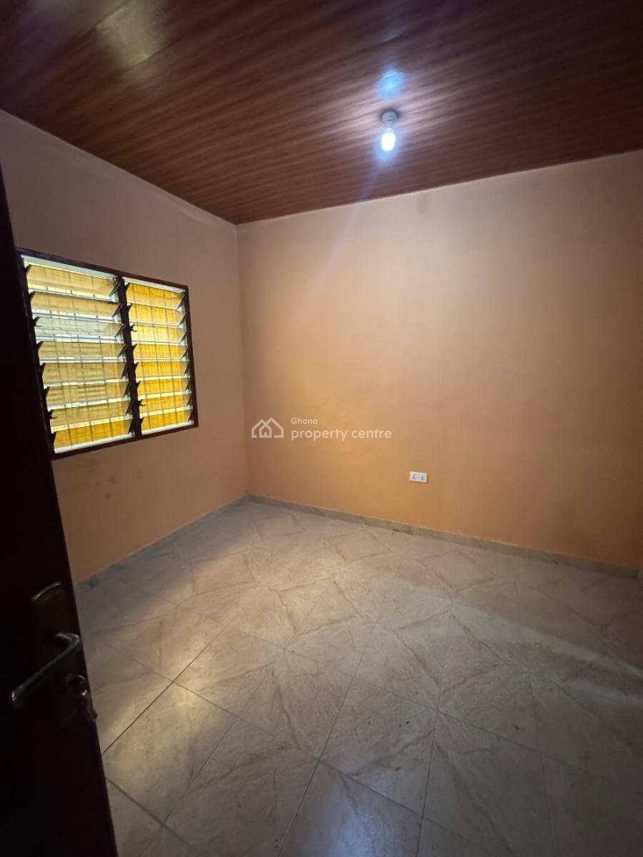 Chamber and Hall Self Contain, Nii Boi Town, Lapaz Boi Town, Lapaz, Accra, Apartment for Rent
