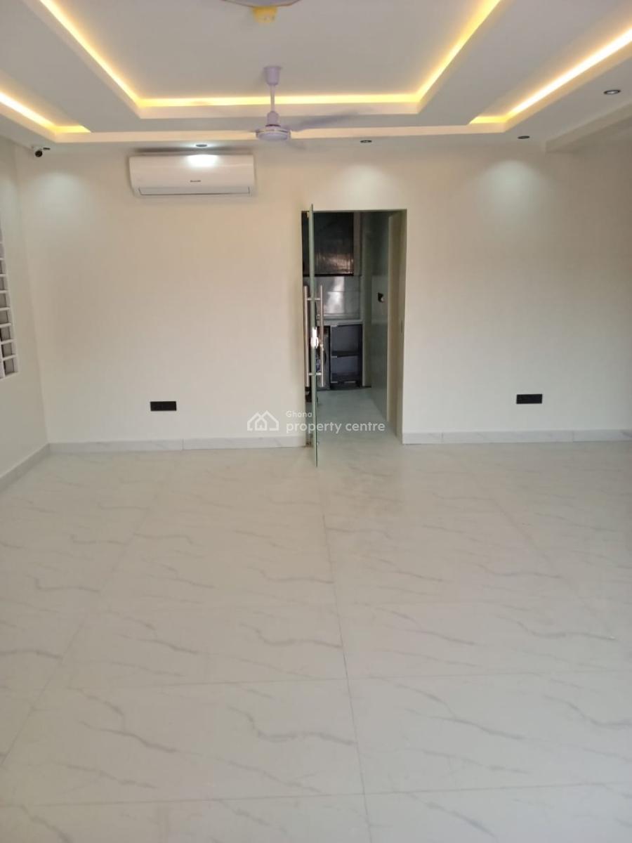 Executive 4 Bedrooms, Dansoman, Accra, House for Sale