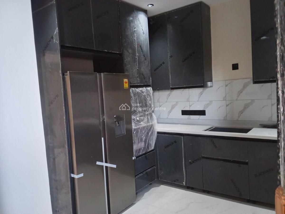 Executive 4 Bedrooms, Dansoman, Accra, House for Sale