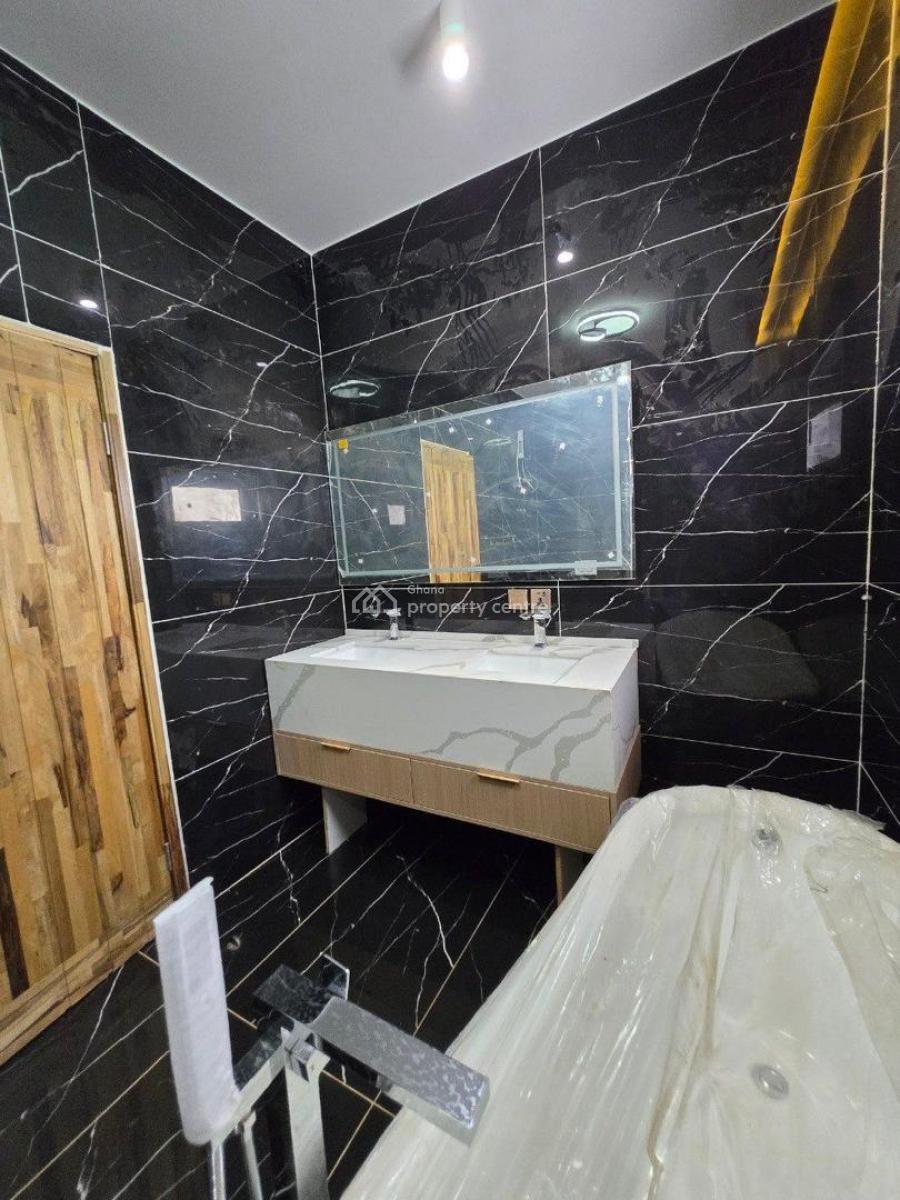 4 Bedroom with Boys Quarters, Tse Addo, Tse Addo, Accra, Detached Duplex for Sale