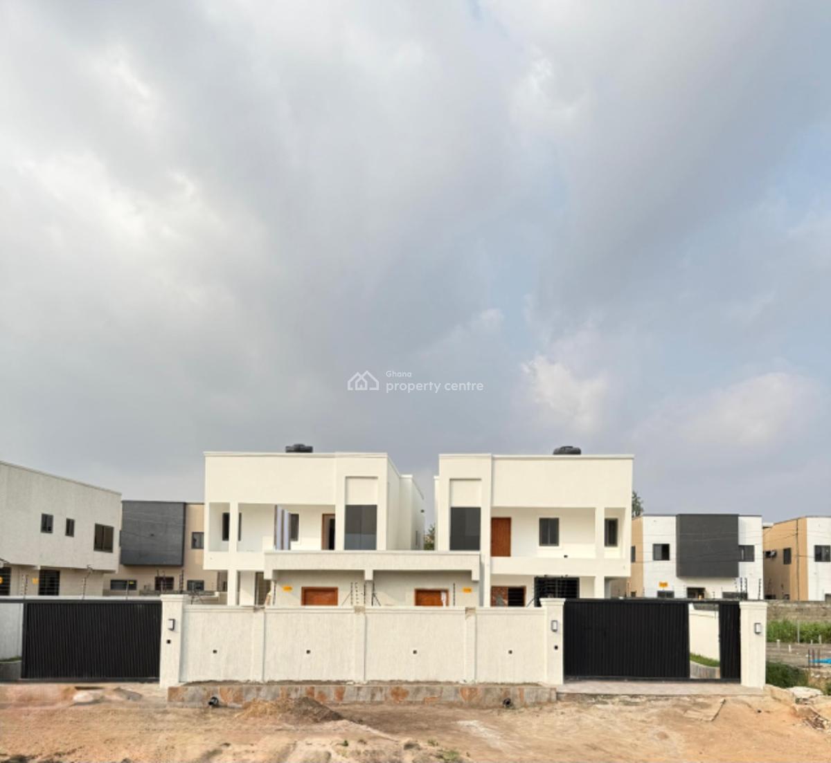 4 Bedrooms Twin House, Koutam Estate, Oyarifa, La Nkwantanang Madina Municipal, Accra, Detached Duplex for Sale