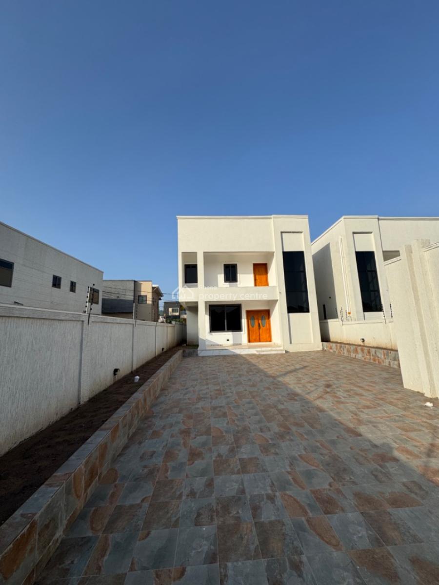 4 Bedrooms Twin House, Koutam Estate, Oyarifa, La Nkwantanang Madina Municipal, Accra, Detached Duplex for Sale
