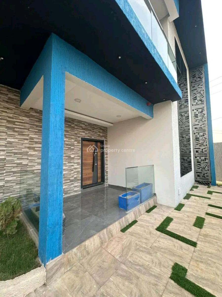 Luxury 4-bedroom Furnished Townhome @ East Airport, East Airport, Airport Residential Area, Accra, Townhouse for Rent