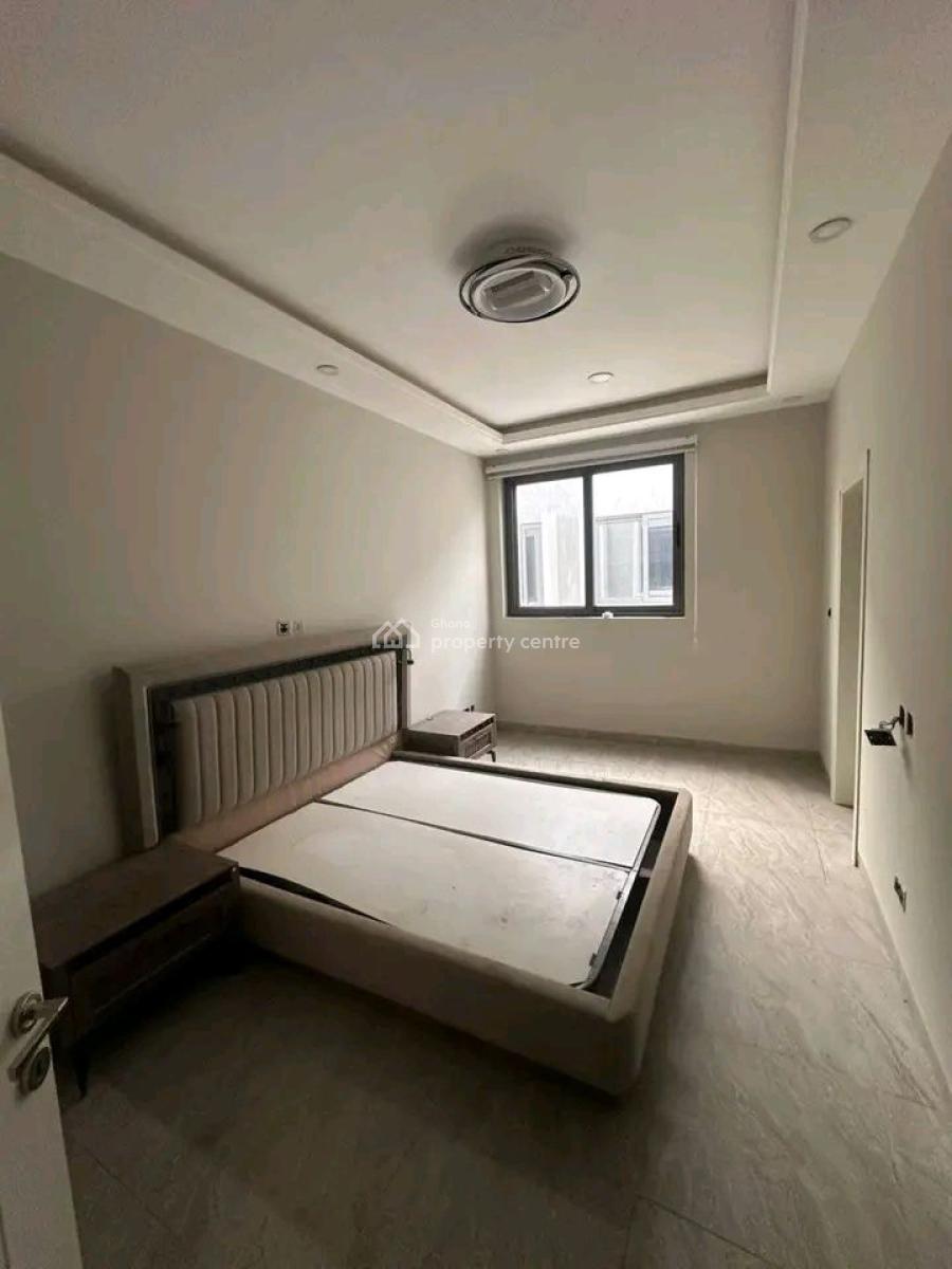 Luxury 4-bedroom Furnished Townhome @ East Airport, East Airport, Airport Residential Area, Accra, Townhouse for Rent