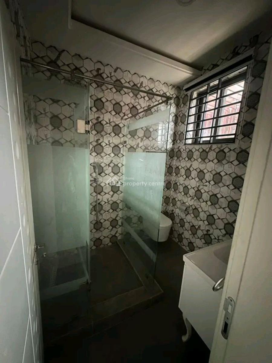 Luxury 4-bedroom Furnished Townhome @ East Airport, East Airport, Airport Residential Area, Accra, Townhouse for Rent