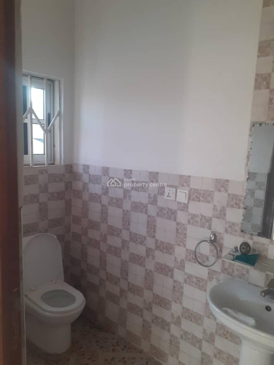 Decent 3-bedroom Flat @tantra Hill, Accra, Tantra Hill, Ga West Municipal, Accra, Apartment for Rent