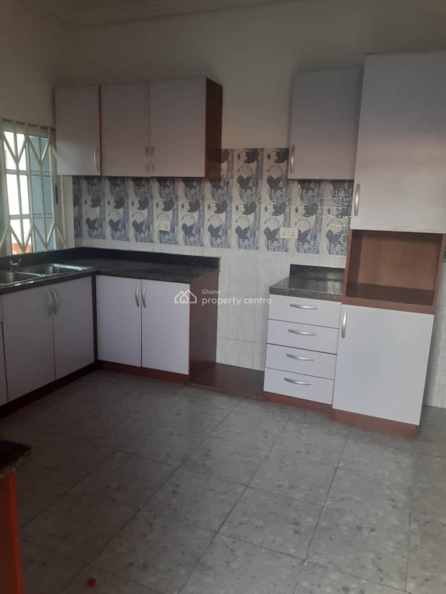 Decent 3-bedroom Flat @tantra Hill, Accra, Tantra Hill, Ga West Municipal, Accra, Apartment for Rent