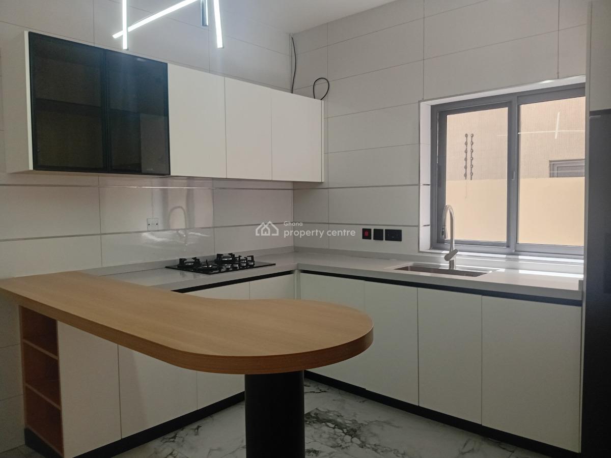 (5) Bedroom  House   Self Compound, East Legon, Accra, Terraced Duplex for Rent