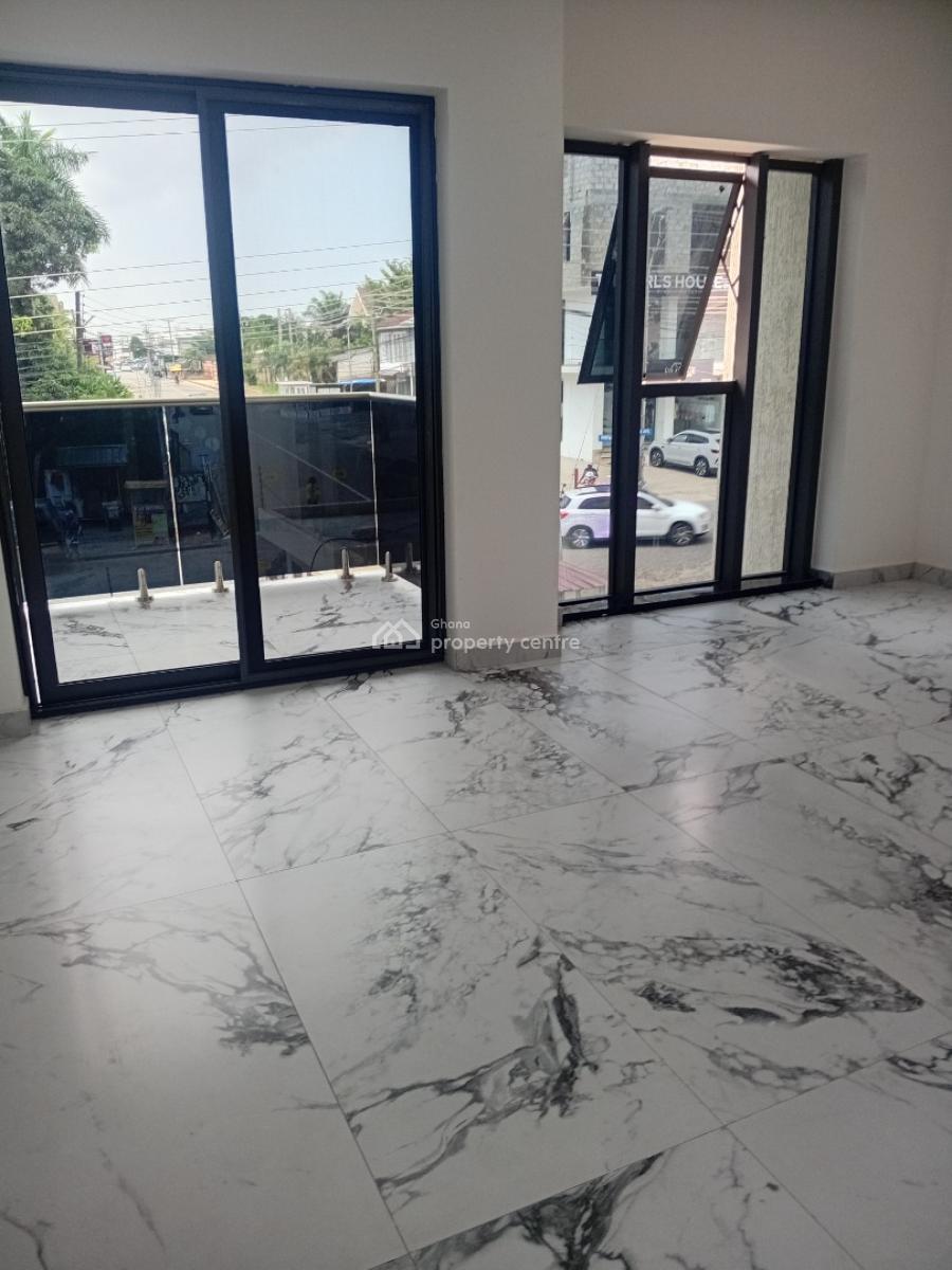 (5) Bedroom  House   Self Compound, East Legon, Accra, Terraced Duplex for Rent