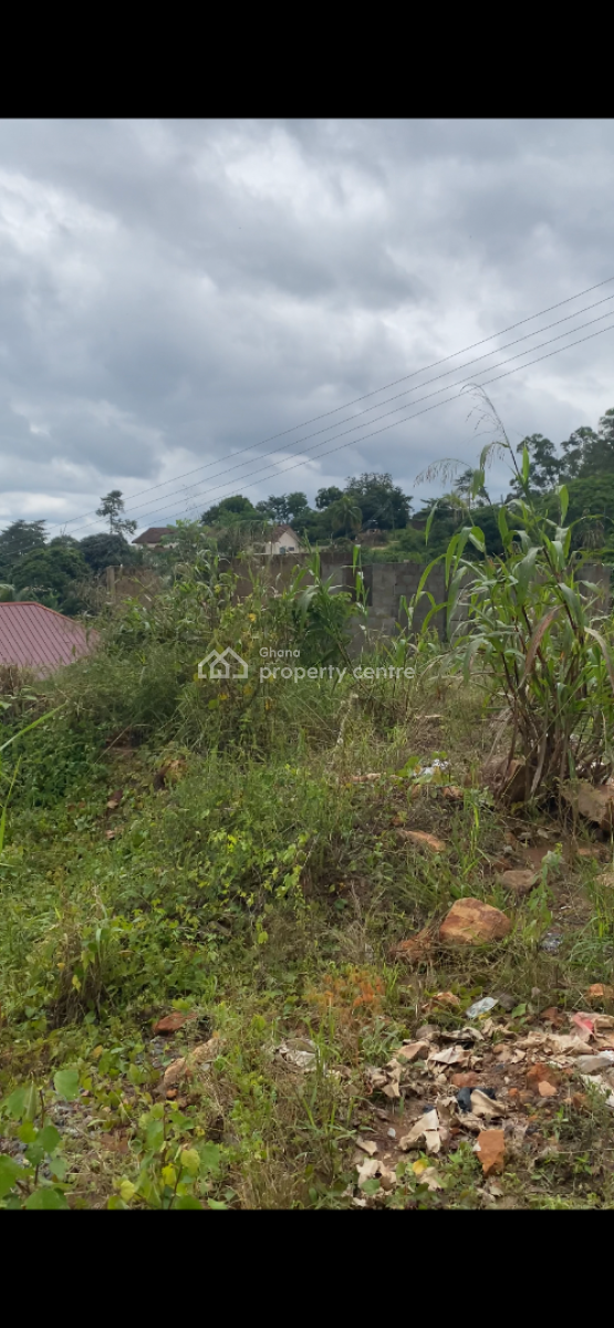 10 Acres on Mountain Top Opp. Safari Valley Eco Park-adukrom.e.r, Safari Valley Eco Park, Akuapim North, Eastern Region, Mixed-use Land for Sale
