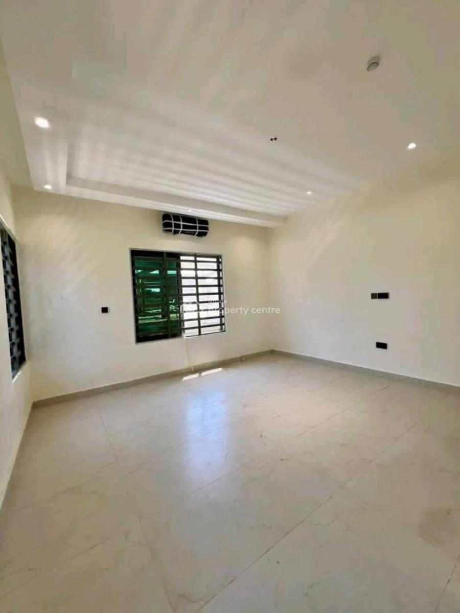 Executive Newly Built 4 Bedroom, East Airport, Airport Residential Area, Accra, Townhouse for Rent